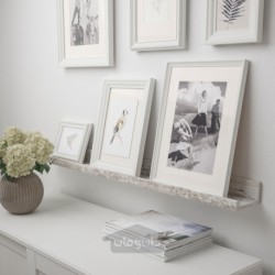 قفسه عکس ایکیا مدل IKEA MOSSLANDA رنگ اثر کاج سفید رنگ آمیزی شده