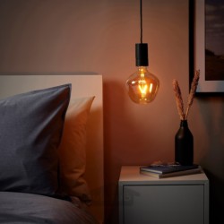 چراغ آویز با لامپ ایکیا مدل IKEA SUNNEBY / MOLNART رنگ شیشه شفاف مشکی زنگوله/قهوه ای