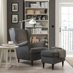 صندلی راحتی و زیرپایی ایکیا مدل IKEA STRANDMON رنگ خاکستری تیره نوردولا